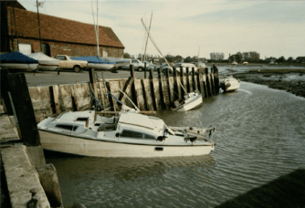 Acc 18899-4 Chichester